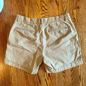 Pre loved Polo shorts. Size 32. Classic 6” inseam. 100% cotton. Dark Khaki